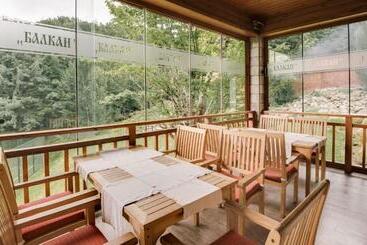 پانسیون Chalet Balkan