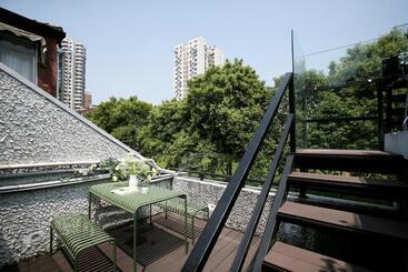 پانسیون Shanghai Downtown Hills Boutique Guesthouse   Near Metro Line 7, Exit 3, Changping Road
