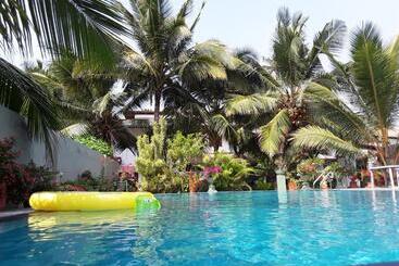 پانسیون Karl Holiday Bungalow