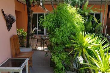 استراحتگاه Discovery House Hotel Sha Plus