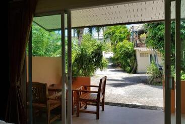 استراحتگاه Discovery House Hotel Sha Plus