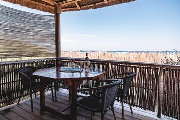 استراحتگاه Kon Tiki