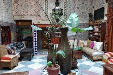 ریاض Ryad Bab Berdaine