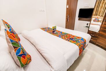 Fabhotel Grand Inn