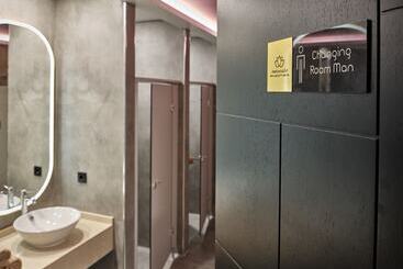هتل Ambassador Spa & Beauty Airport Lounge