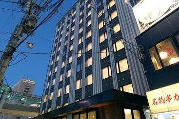 هتل At Inn Toyotashi Eki