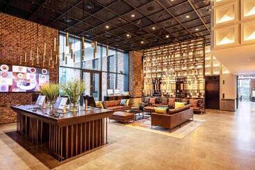 Отель Mercure Ambassador Seoul Hongdae