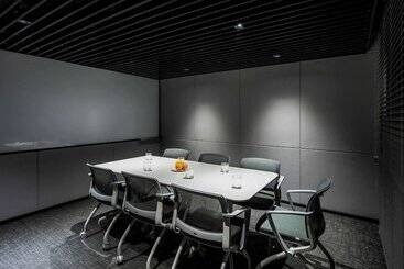 Отель Mercure Ambassador Seoul Hongdae
