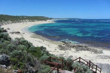 Margaret River Beach Apartments
