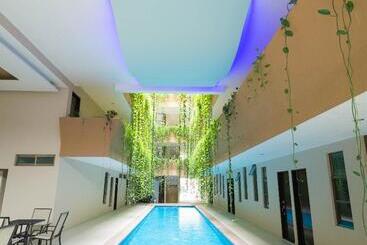 Palmarena By Nah Hotels