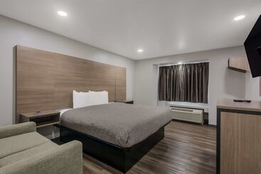 هتل Americas Best Value Inn And Suites Lake Charles