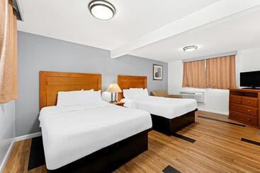 هتل Americas Best Value Inn Stonington Mystic