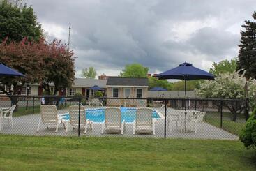 هتل Berkshire Inn