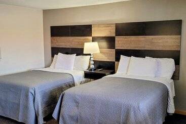 Woodland Inn - Niagara Falls