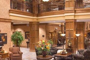 Clubhouse Hotel Sioux Falls