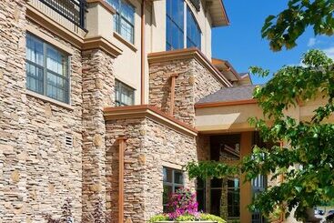 Clubhouse Hotel Sioux Falls