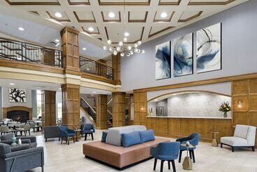 Clubhouse Hotel Sioux Falls
