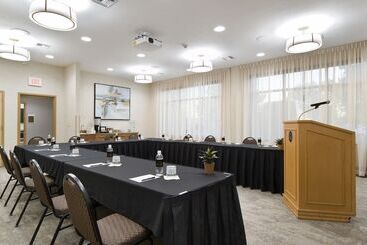 Clubhouse Hotel Sioux Falls