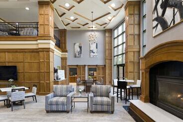 Clubhouse Hotel Sioux Falls