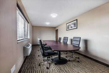 Hotel Comfort Inn & Suites Crystal Inn Sportsplex
