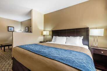 Hotel Comfort Inn & Suites Crystal Inn Sportsplex
