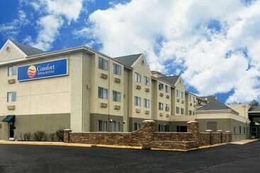 هتل Comfort Inn & Suites Crystal Inn Sportsplex