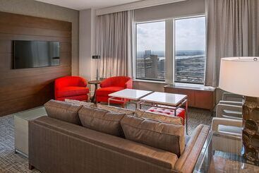 هتل Hilton St. Louis At The Ballpark