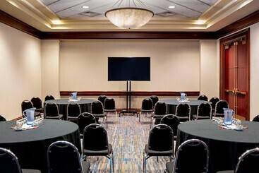 هتل Indianapolis Marriott Downtown
