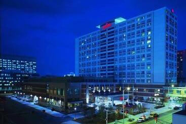 هتل Indianapolis Marriott Downtown