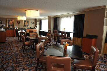 هتل Indianapolis Marriott Downtown