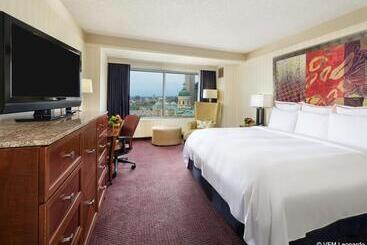هتل Indianapolis Marriott Downtown
