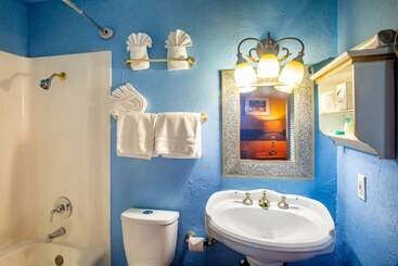 هتل Inn At Avila Beach
