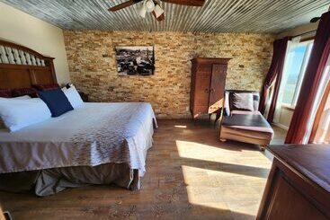 هتل Inn At Avila Beach