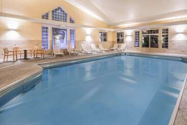 هتل La Quinta By Wyndham Belgrade   Bozeman Airport