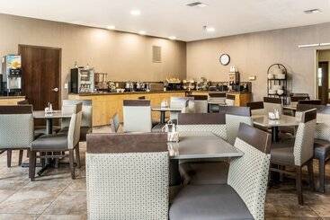 هتل La Quinta By Wyndham Eugene