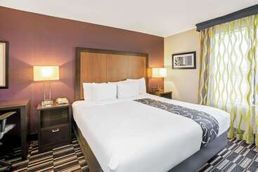 فندق La Quinta Inn & Suites By Wyndham The Woodlands/spring