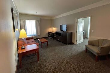 هتل Spark By Hilton Houston West Clay Road