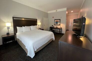 هتل Spark By Hilton Houston West Clay Road