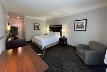 هتل Spark By Hilton Houston West Clay Road