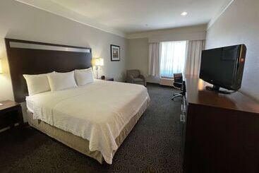هتل Spark By Hilton Houston West Clay Road