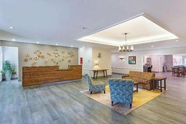 هتل Spark By Hilton Houston West Clay Road