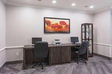 هتل Spark By Hilton Houston West Clay Road