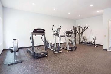 هتل Spark By Hilton Houston West Clay Road
