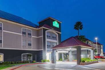 هتل La Quinta Inn & Suites By Wyndham Pharr Rgv Medical Center