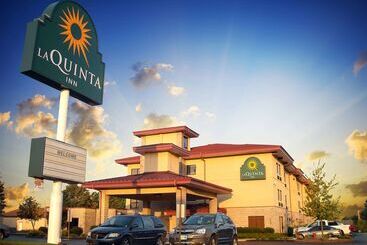 هتل La Quinta By Wyndham Springfield South