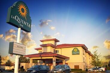 هتل La Quinta By Wyndham Springfield South
