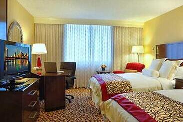 هتل Marriott Dfw Airport South