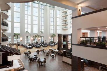 هتل Marriott Savannah Riverfront
