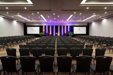 هتل Marriott Savannah Riverfront