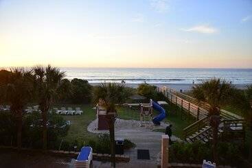 هتل Monterey Bay Suites